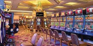 Live dealer blackjack table at famili toto